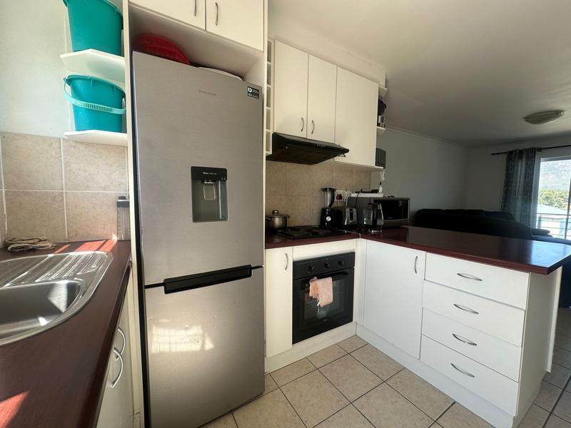 2 Bedroom Property for Sale in Sir Lowrys Pass Village Western Cape